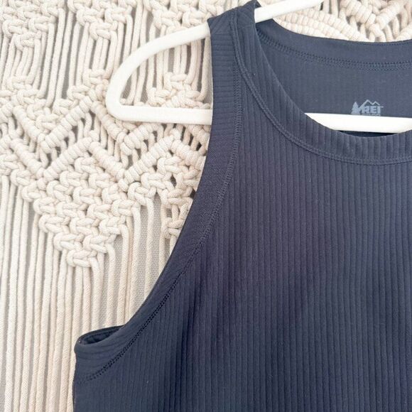 REI Co‑op Active Pursuits Ribbed Tank Top Women’s Black Size XL - Picture 3 of 5